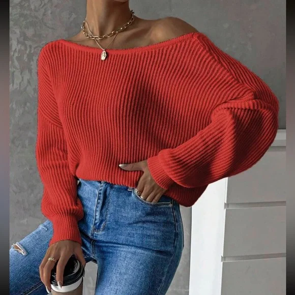 Cozy twist back ribbed knit sweater top
